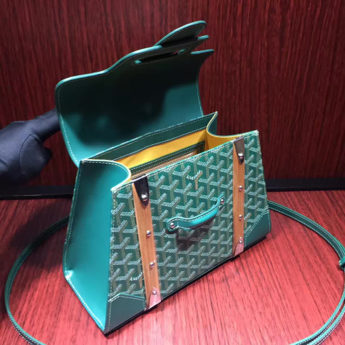 best quality pra*a Go*ard bag