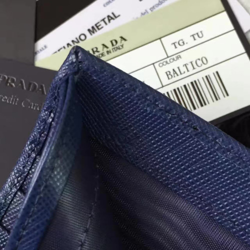 original Pra*a replica bag