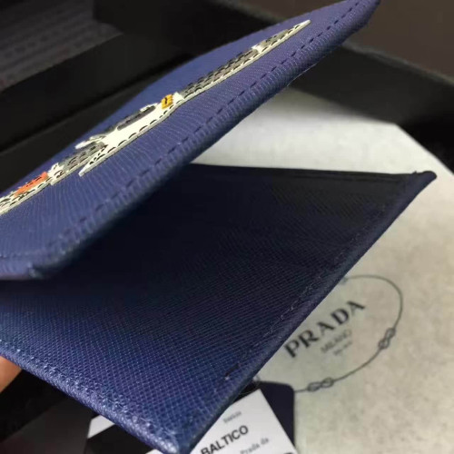 original Pra*a replica bag