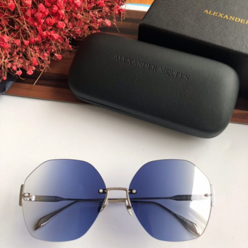 alexander-M*Q*en-glasses-3