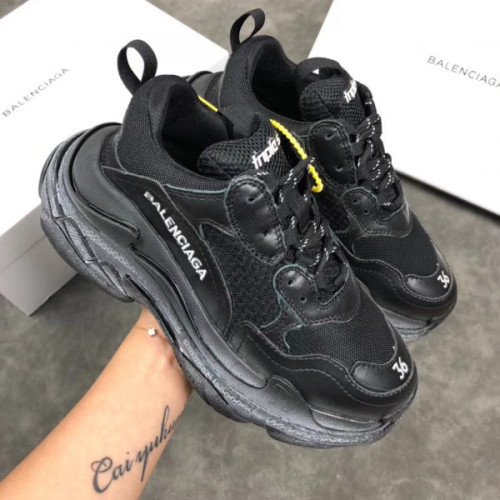 Ba*len*cia*ga-shoes-10