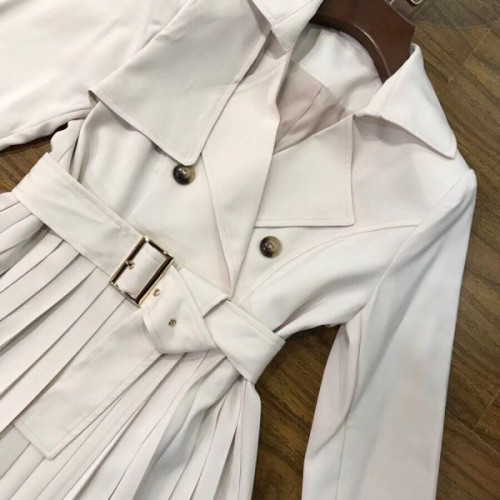 B**rry-coat-22