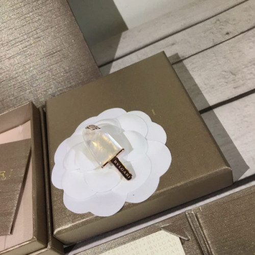 B*l*ai-brooch