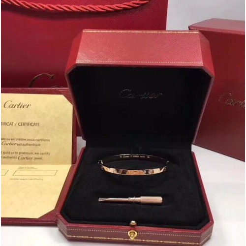 Ca*t*er-bracelet-6