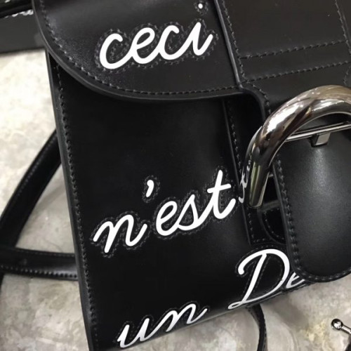 delvaux-bag-2