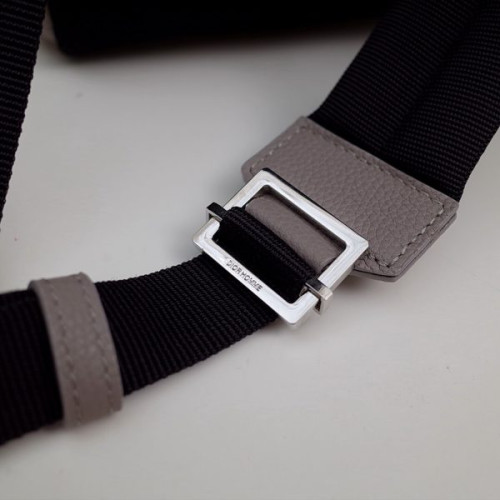 D*or-backpack-3