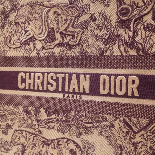 D*or-book-tote-bag-12