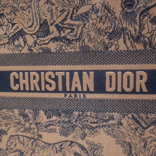 D*or-book-tote-bag-14