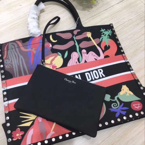 D*or-book-tote-bag-3