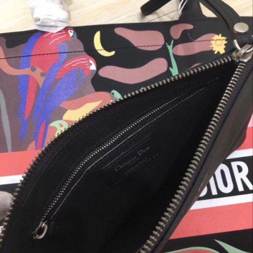 D*or-book-tote-bag-3