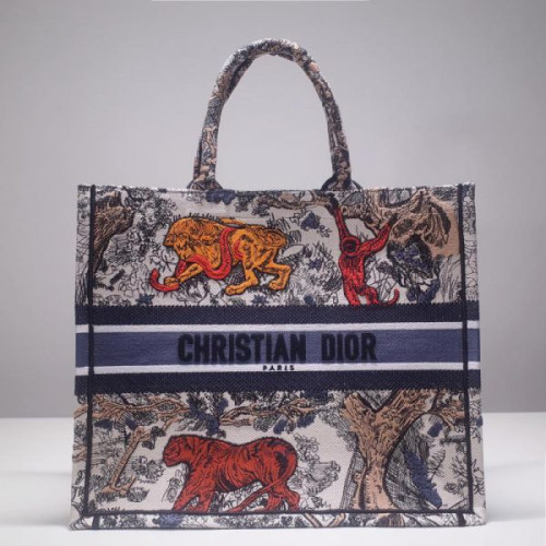 D*or-book-tote-bag-9
