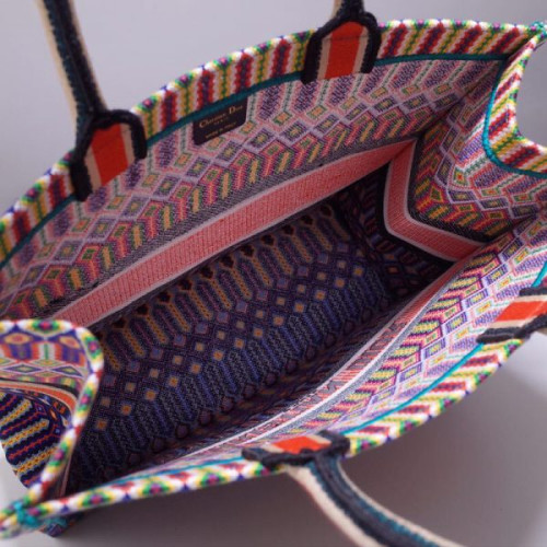 D*or-book-tote-bag