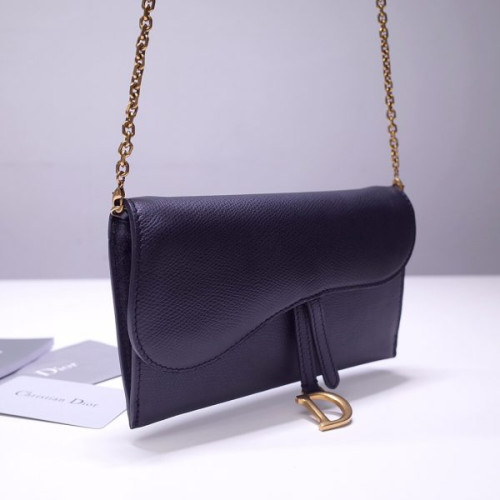 D*or-oblique-saddle-clutch-3