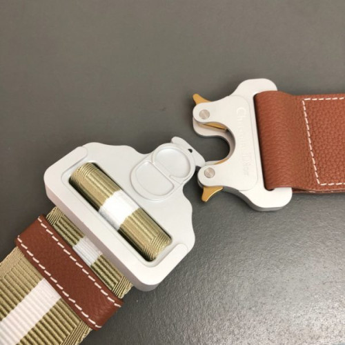 D*or-saddle-7-2-4-2-5-2-3-5