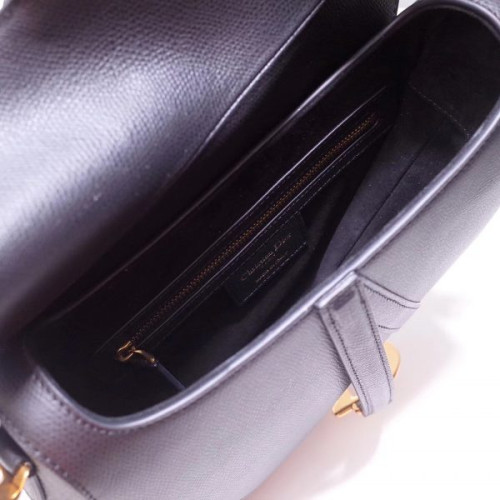 D*or-saddle-bag