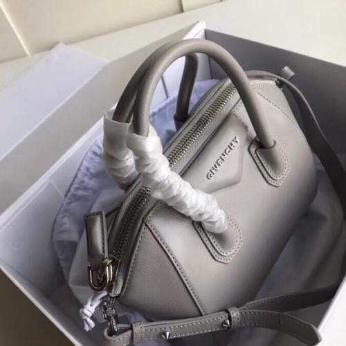 givenchy-antigona-bag-mini-17
