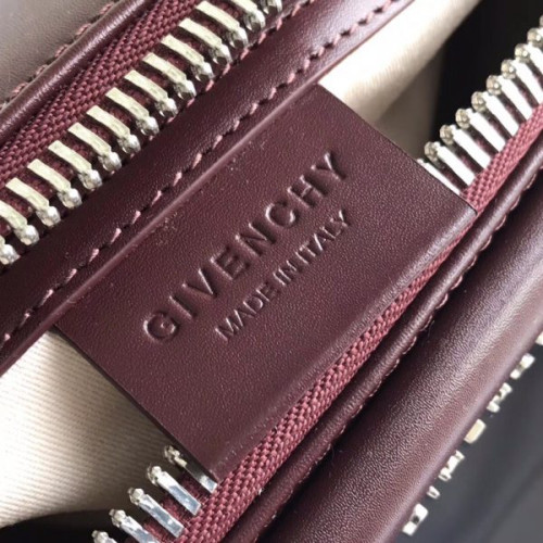 givenchy-medium-antigona-bag-small-13