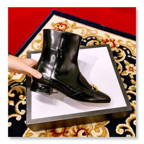 G*u*i-boots-12