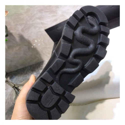 G*u*i-boots-7