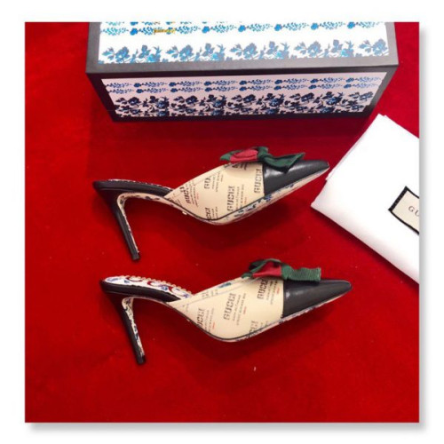 G*u*i-mid-heel-slide-with-web-bow-3