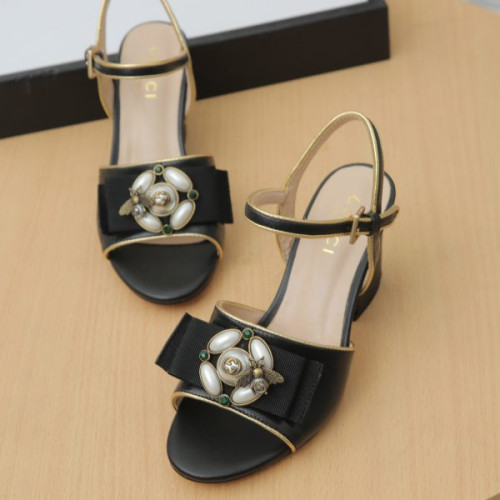 G*u*i-sandal-10