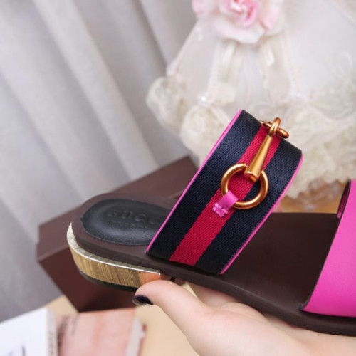 G*u*i-sandal-40