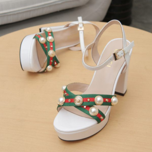 G*u*i-sandal-4