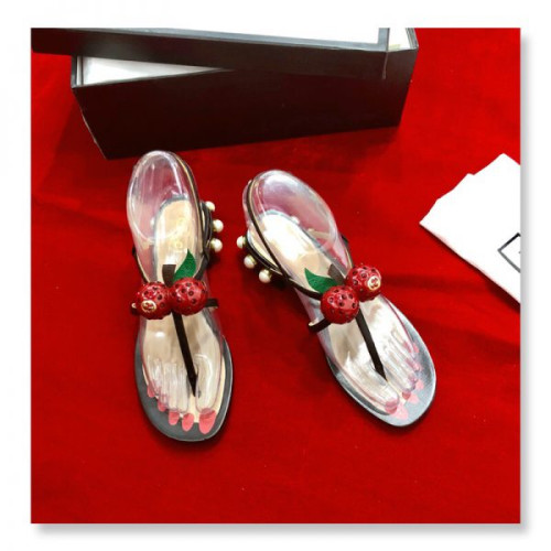 G*u*i-sandals-16