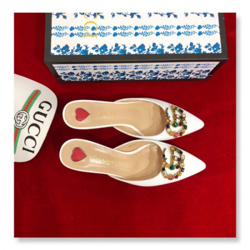 G*u*i-sandals-21