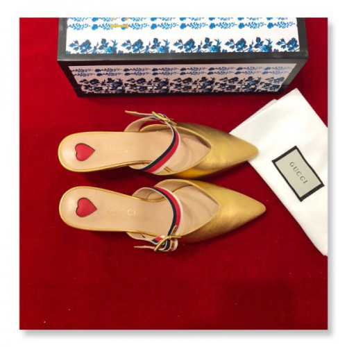 G*u*i-sandals-27