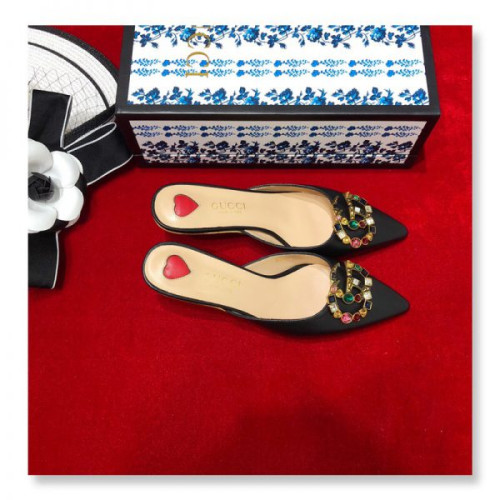 G*u*i-sandals-33