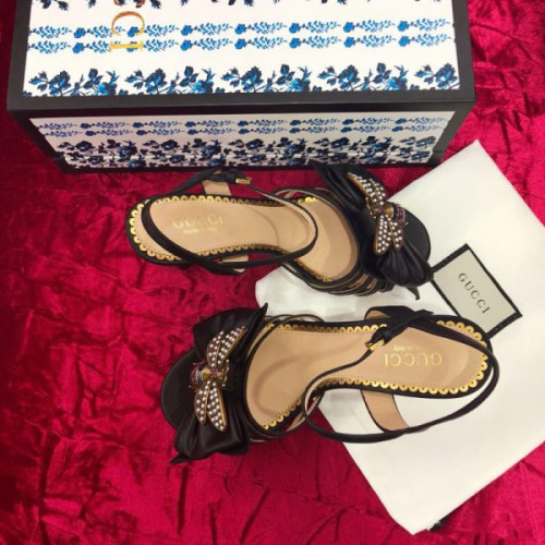G*u*i-sandals-38