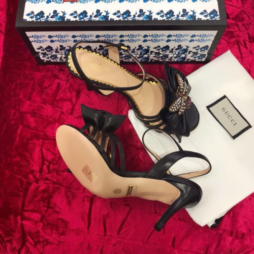 G*u*i-sandals-38