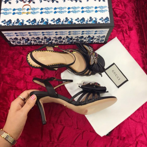 G*u*i-sandals-38