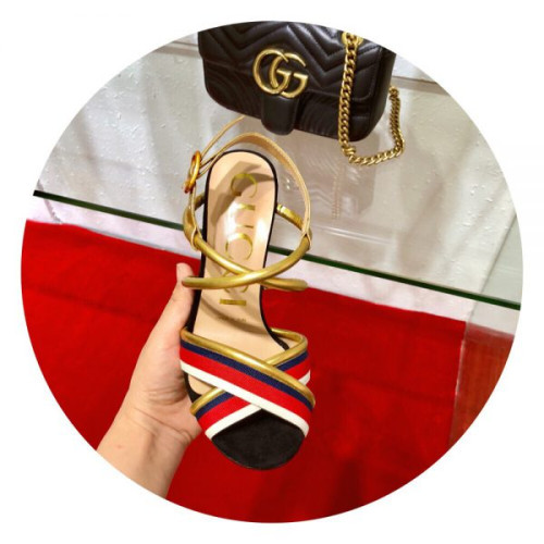 G*u*i-sandals-45