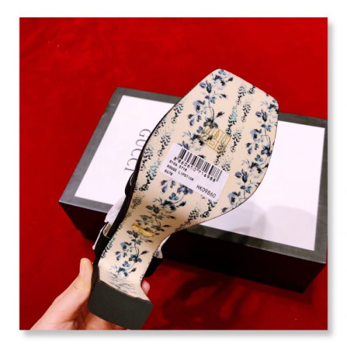 G*u*i-sandals-48