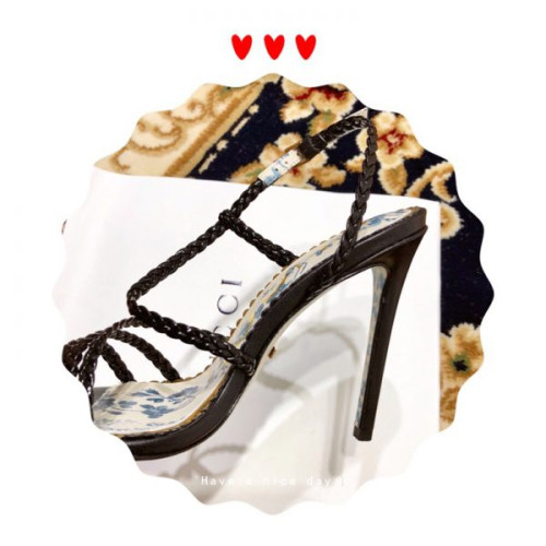 G*u*i-sandals-54