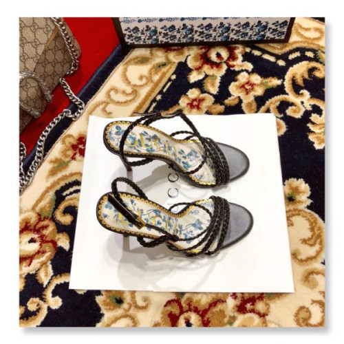 G*u*i-sandals-54