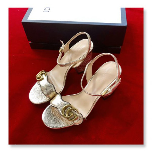 G*u*i-sandals