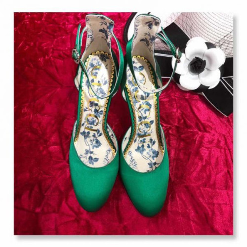G*u*i-satin-pump-4