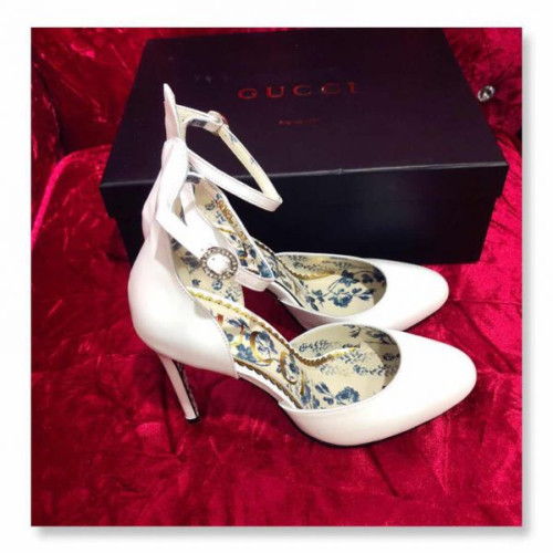 G*u*i-satin-pump-5