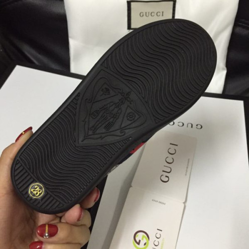 G*u*i-shoes-53