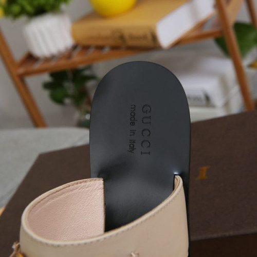 G*u*i-slipper-35