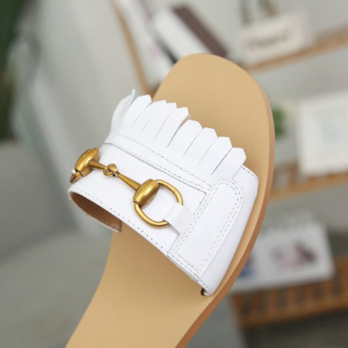 G*u*i-slipper-50