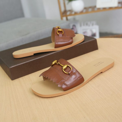 G*u*i-slipper-51