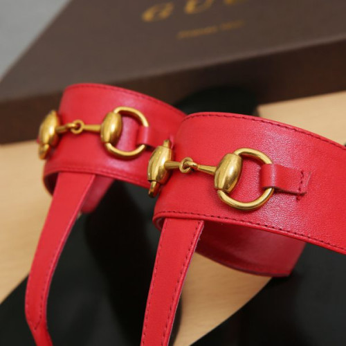 G*u*i-slipper-54
