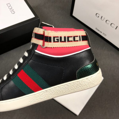 G*u*i-sneaker-2
