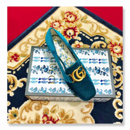 G*u*i-velvet-pump-2