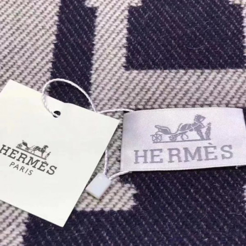 H**mes-blanket-2