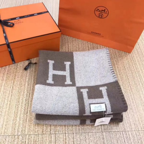 H**mes-blanket-6